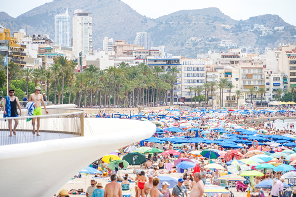 expat community Benidorm