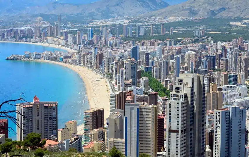 monthly rent benidorm