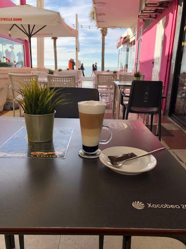Aromas British Cafe 11