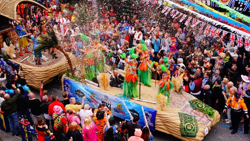 Annual Festivals & Local Events in Benidorm (Nomad-Friendly Guide ...