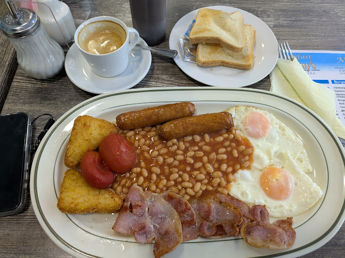 Breakfast at T fannys 4