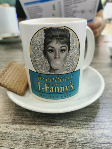 Breakfast at T fannys 8