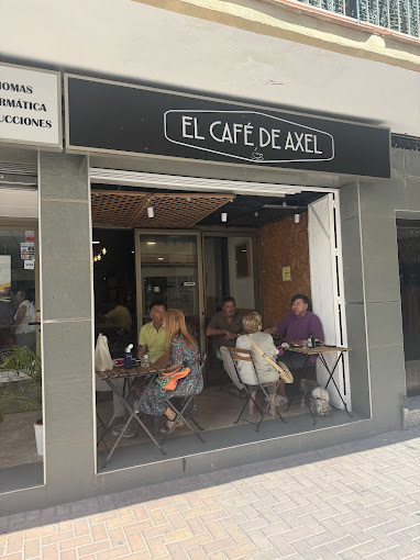 El Cafe de Axel 9