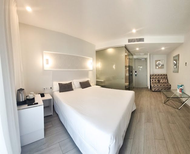 Hotel Clopy Rocamar Benidorm 4