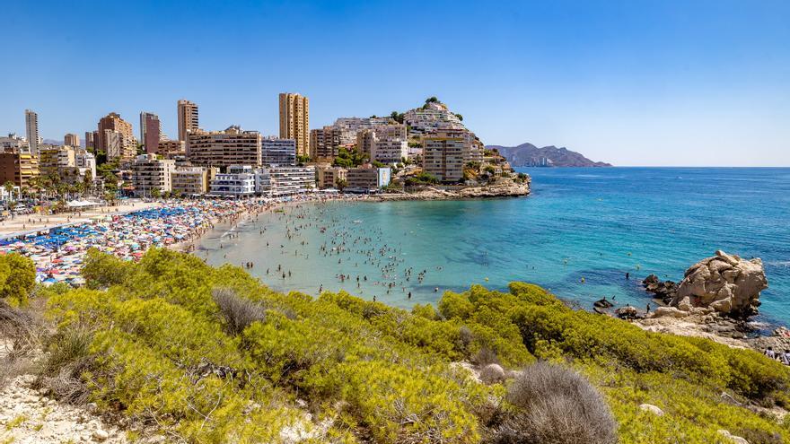 Practical Beaches Near Benidorm