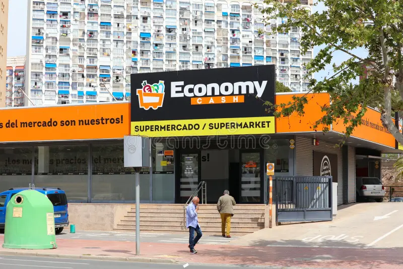 digital nomad budget Benidorm