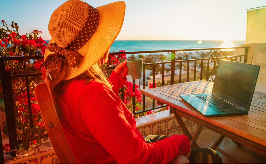 working remotely Spain legal