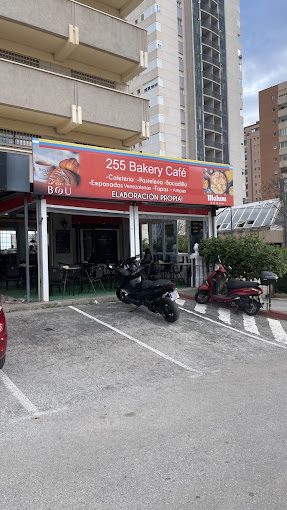255 Cafe Bar 9