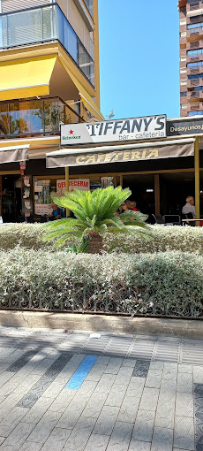 Cafeteria Tiffanys 2