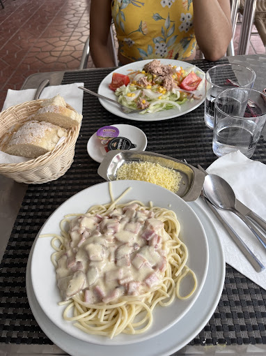 Cafeteria Traveler 360 8