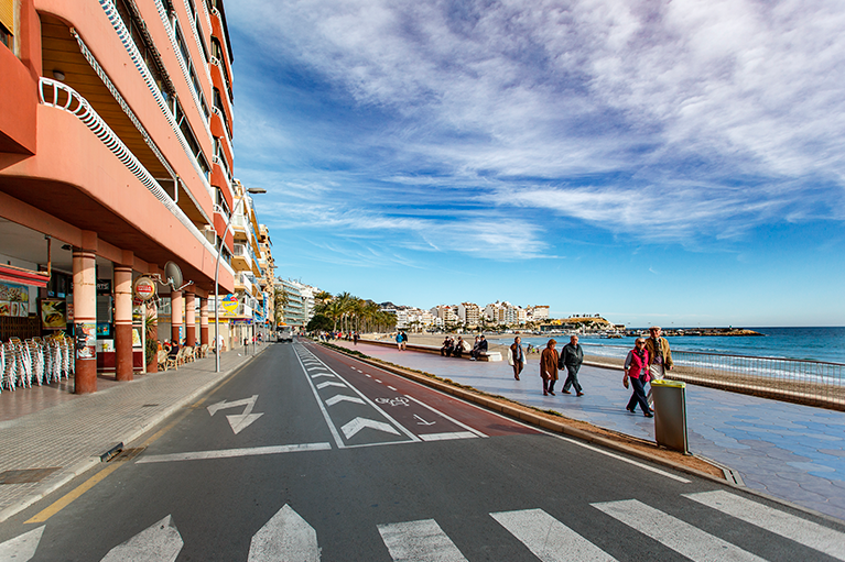 Getting Around Benidorm walking