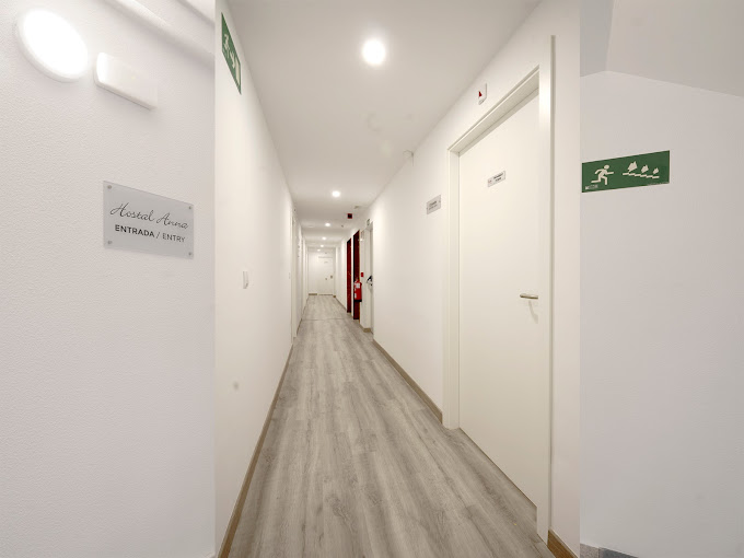 Hostal Anna Benidorm 10