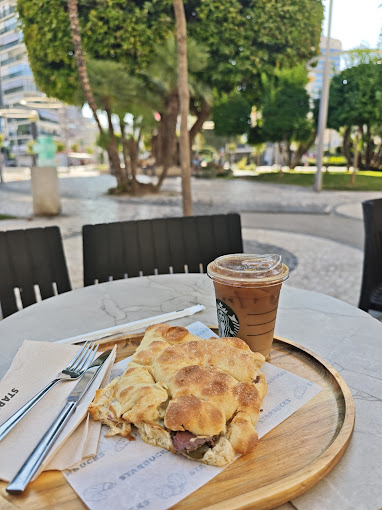 Starbucks 9