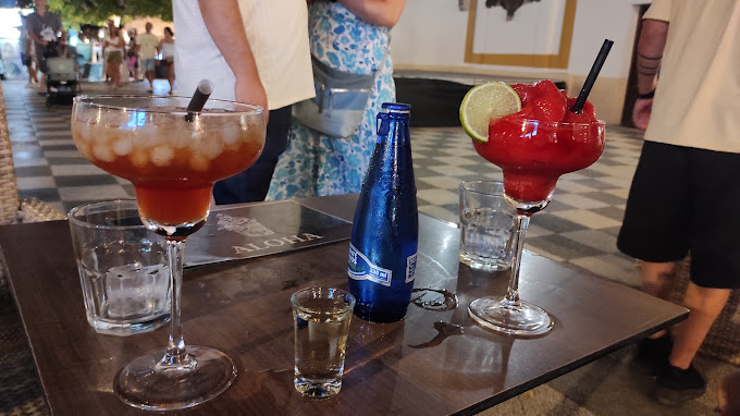 Aloha Bar 10