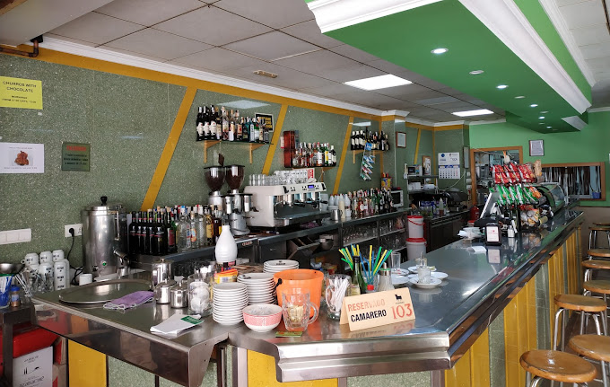 Cafeteria Rios 15