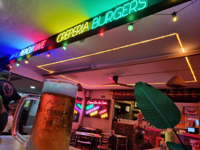 Paseo Beach Cafe 15