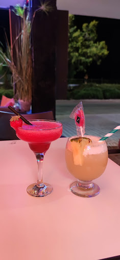Paseo Beach Cafe 6