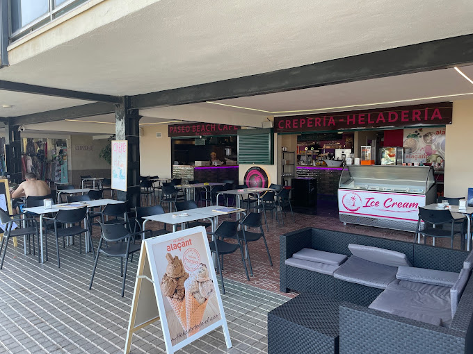 Paseo Beach Cafe 7