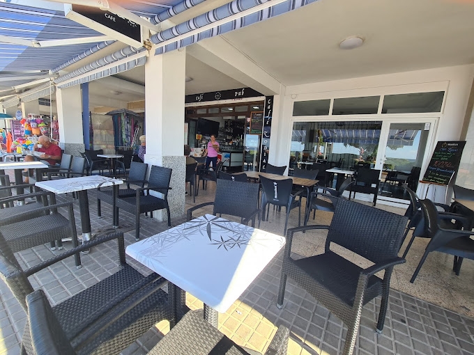 Zodiac Cafe 3