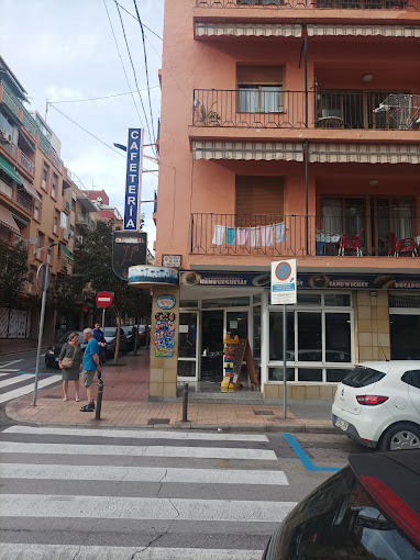 Cafeteria Jl Bar 3