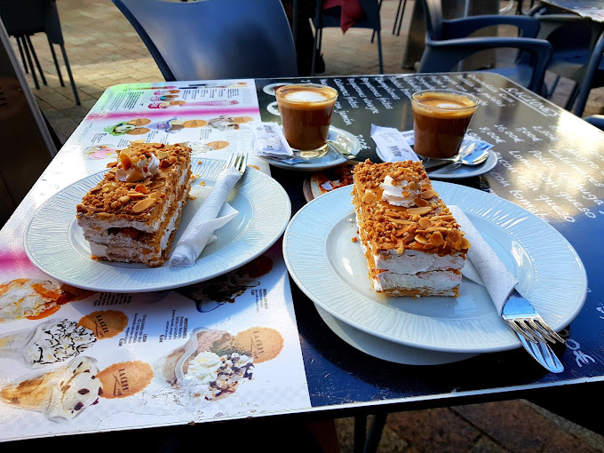La Creu Cafe 10