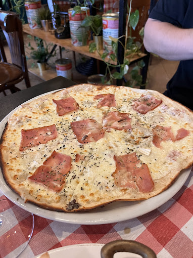 Lucciano La Trattoria Centro Benidorm 15