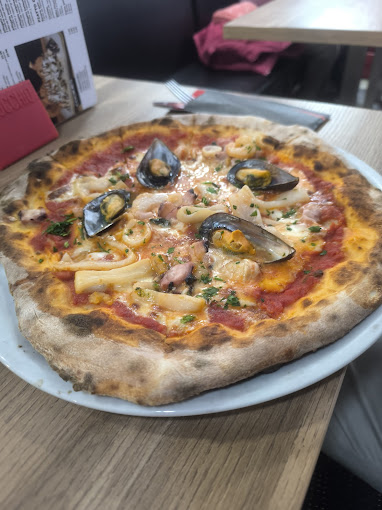 Lucciano La Trattoria Centro Benidorm 5