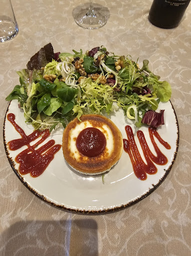 Va Bene Pizzeria 12