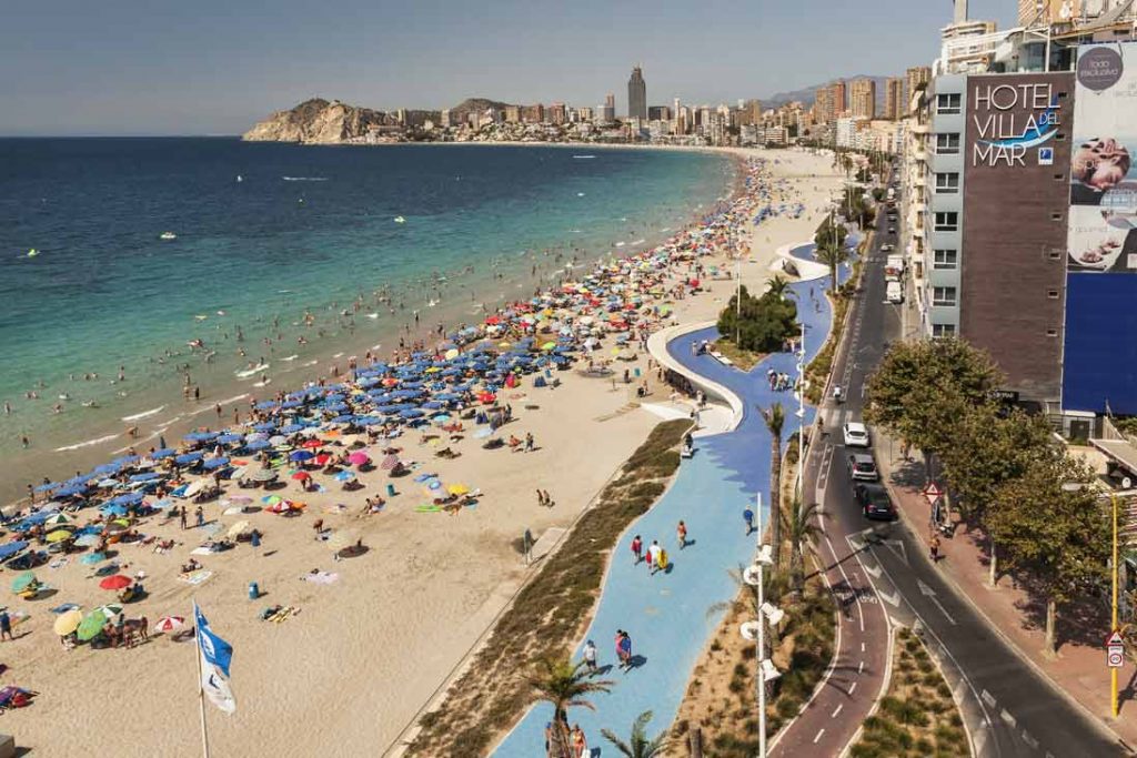 Mobile coverage map for Levante and Poniente beaches
