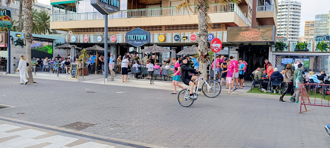 Tiki Town Beach Club 12