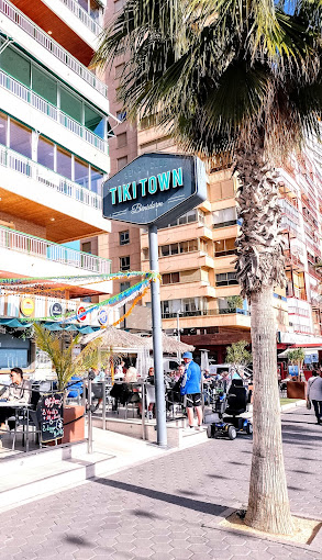 Tiki Town Beach Club 3