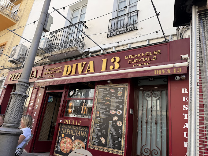 pizzeria Diva13 10