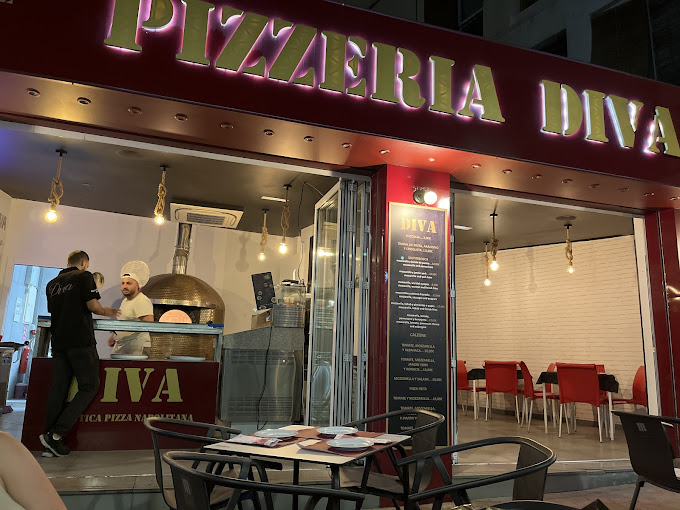 pizzeria Diva13 18
