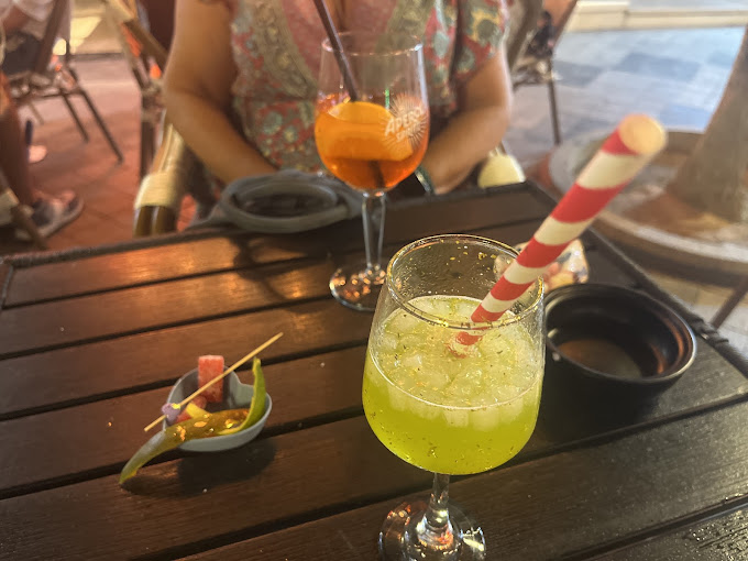 Pizzeria cocteleria Rione 8