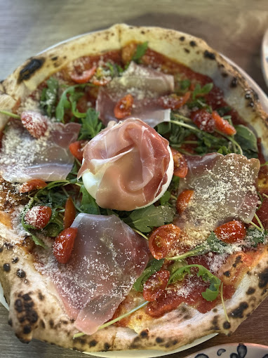Pizzeria cocteleria Rione 9