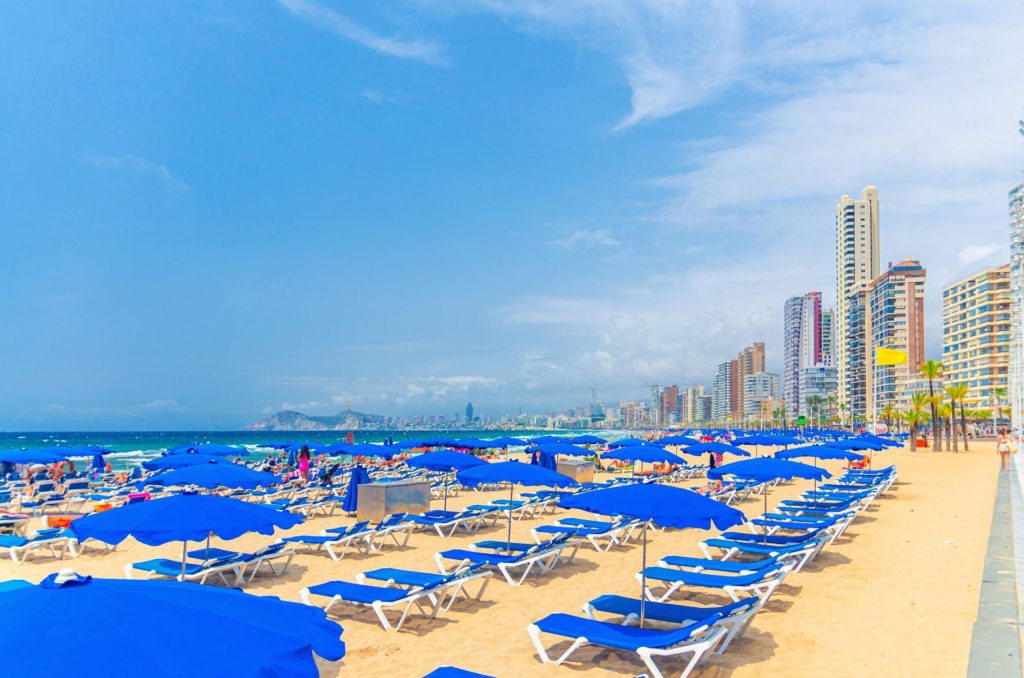 Why Some Nomads Lose Productivity in Benidorm