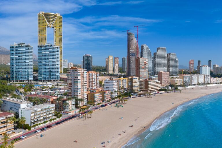 holidays Vs living in Benidorm