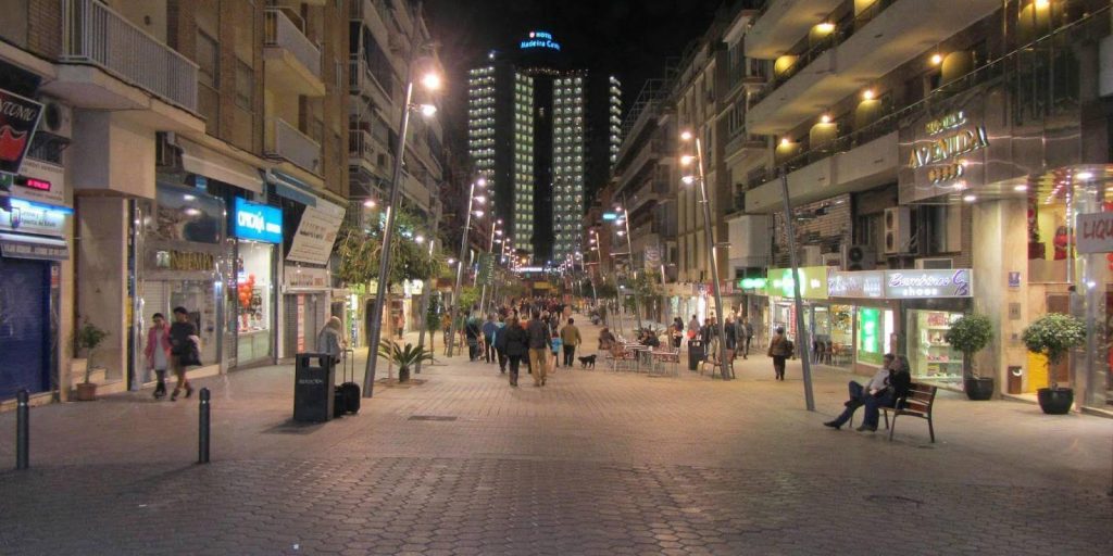 working with international teams in Benidorm