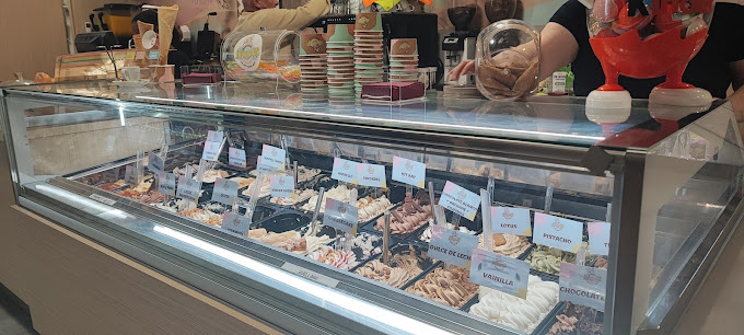 Gelateria Stromboli 13