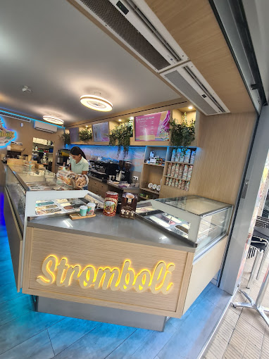 Gelateria Stromboli 9