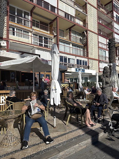 KU Lounge Cafe 11