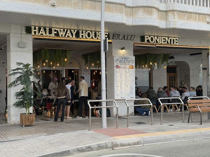 The Halfway House Poniente