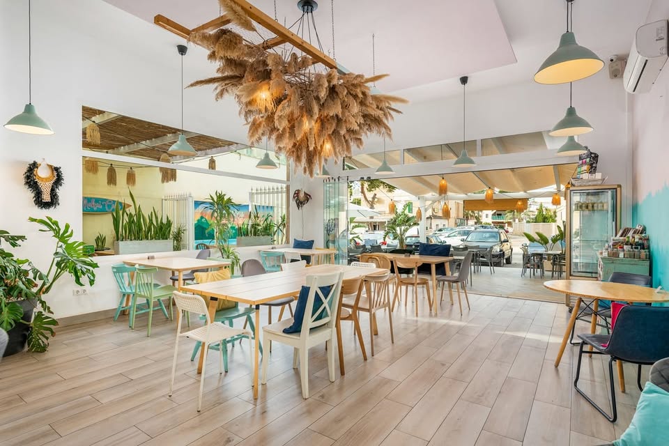coffee shops in Orihuela Costa
