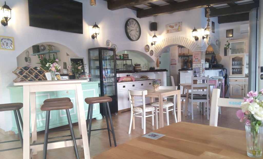 Albir coffee shops
