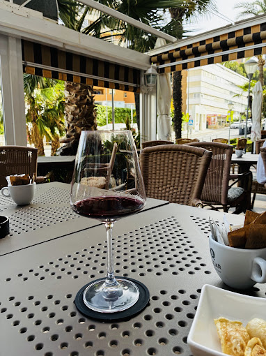 Bebo Cafe bar 5