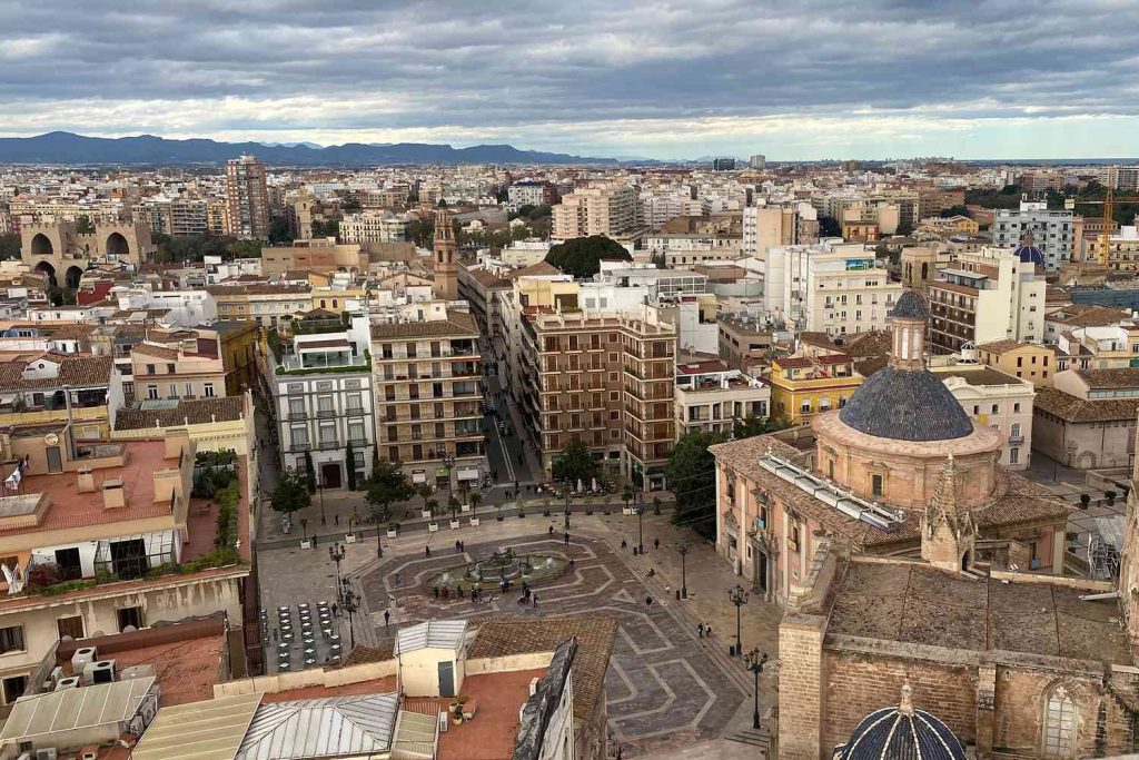 Living in  Valencia