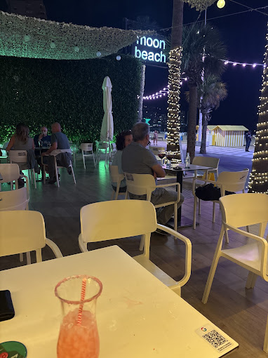 Moon Beach Club 13