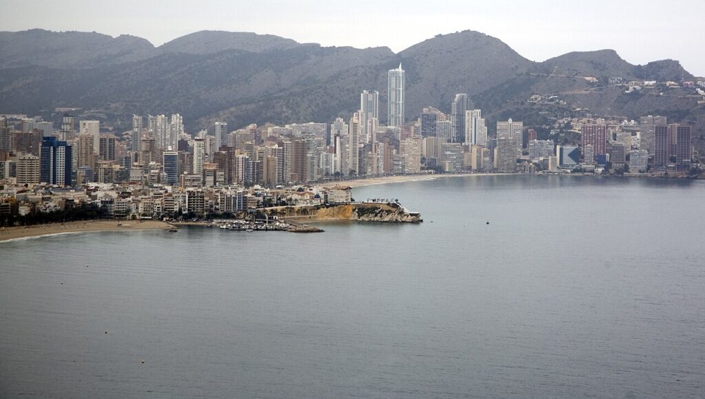 Benidorm property buying costs