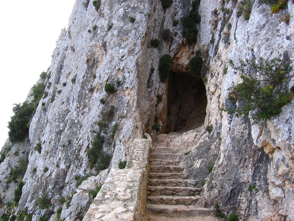 Best Time to Visit Peñón de Ifach