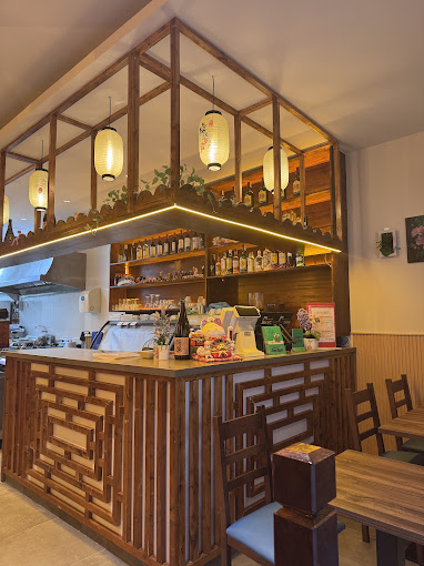 CHENS KITCHEN 14